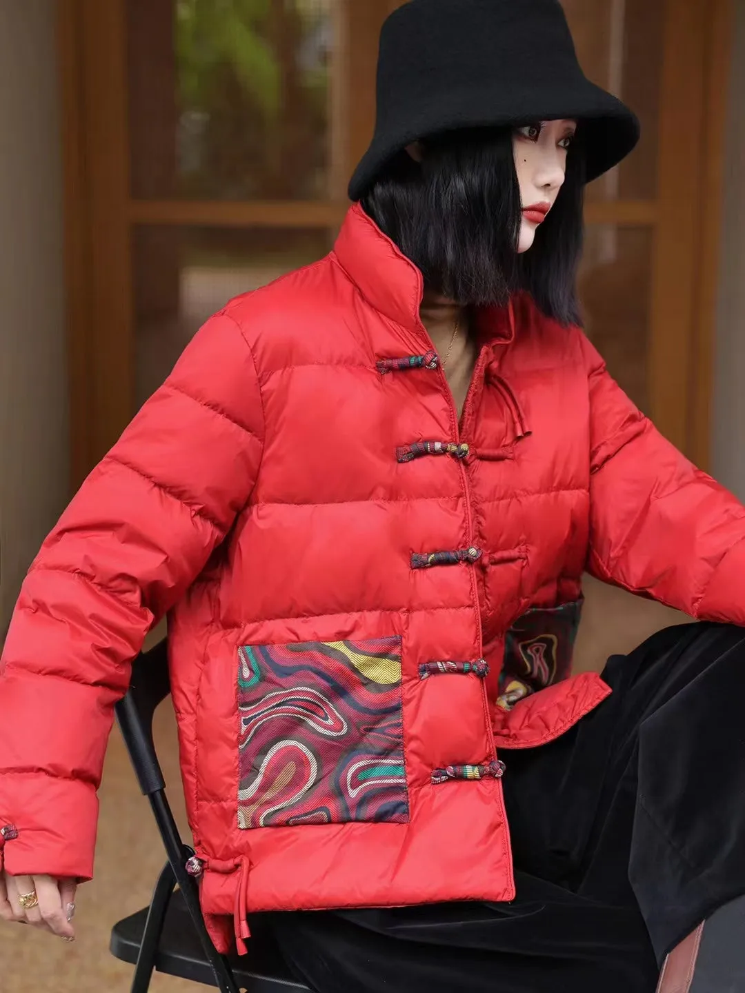 Chinese Style Women's Down Coat with Strap Buttons & Floral Pattern Pockets