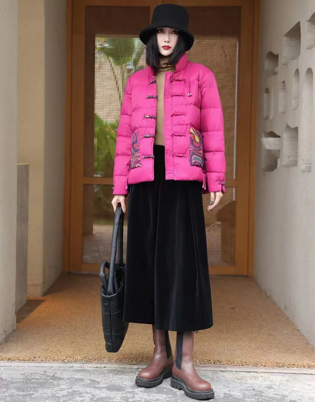 Chinese Style Women's Down Coat with Strap Buttons & Floral Pattern Pockets