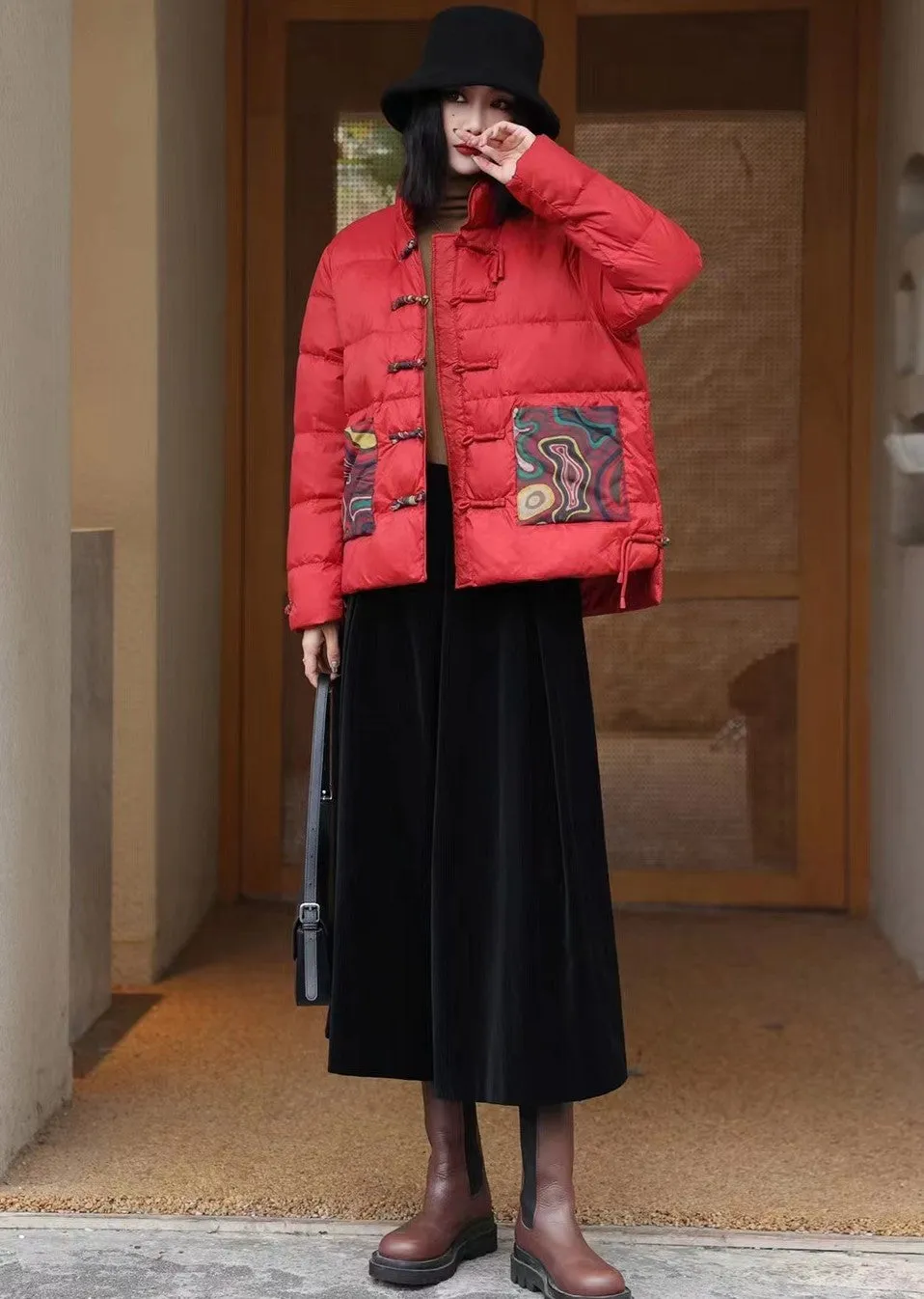 Chinese Style Women's Down Coat with Strap Buttons & Floral Pattern Pockets